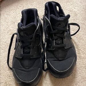 Nike Air Huarache Sneakers